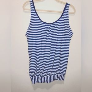 Bikinx Size 3XL Women's Full Coverage Swim Top W/ Built-in Shelf Bra